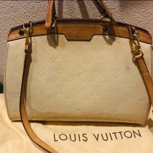 Louis Vuitton Tan and Cream Shoulder Bag